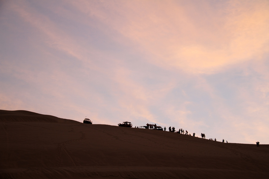 huacachina-desierto-oasis-atardecer