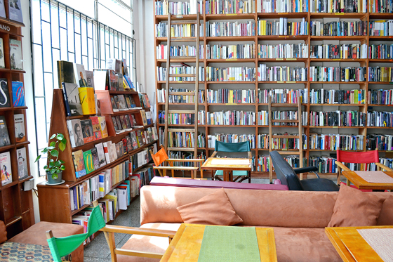 LIBRERIA-LUVINA-1