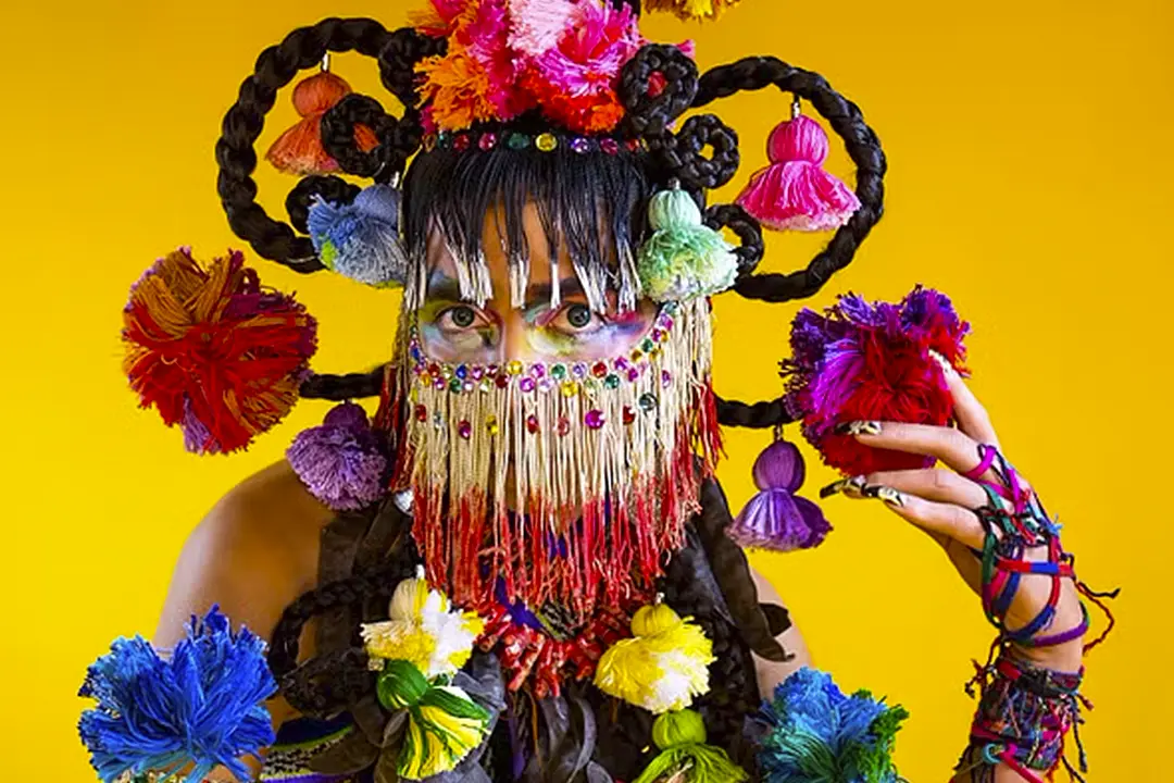 Obra visual de artista LGBTQ+ de América Latina